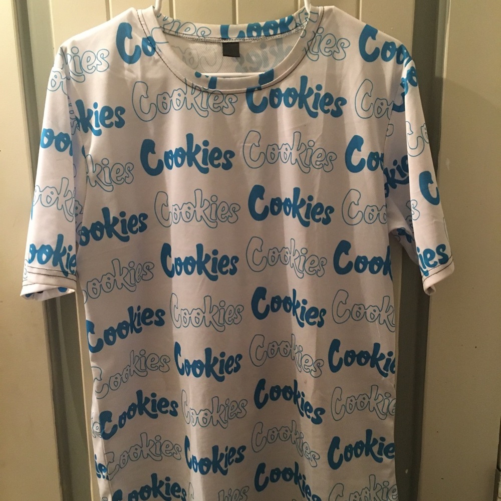 Mens T shirt